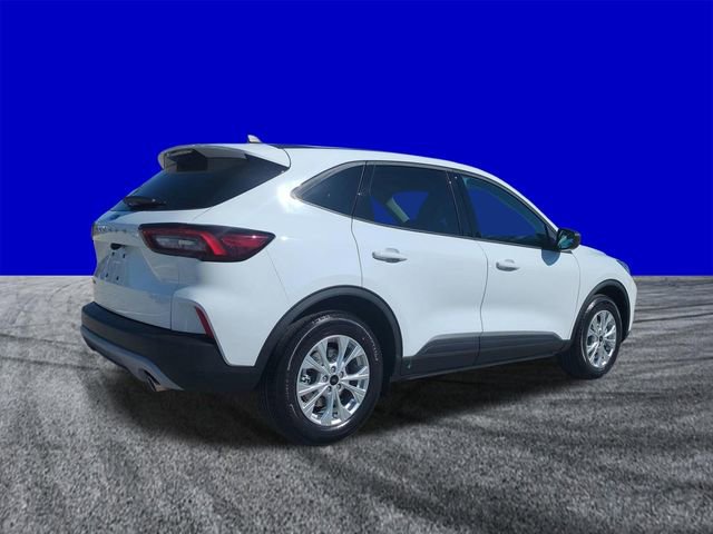 Certified 2026 Ford Escape Active FWD image 3