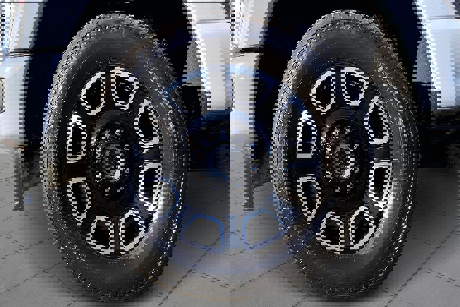 Certified 2025 Ford F250 Platinum image 13