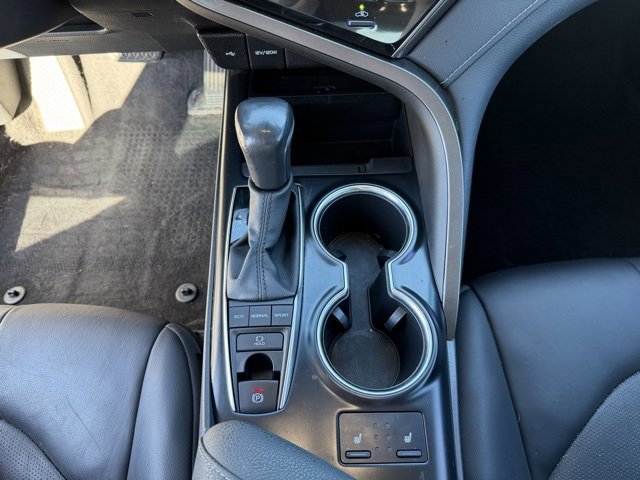Used 2020 Toyota Camry XSE image 15