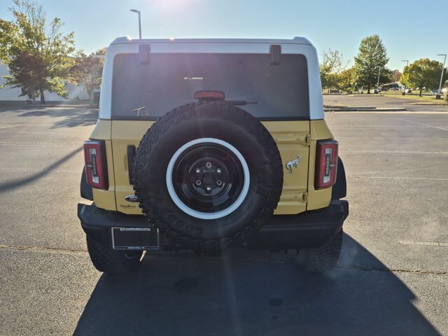 Certified 2023 Ford Bronco Heritage Edition AWD/4WD image 5