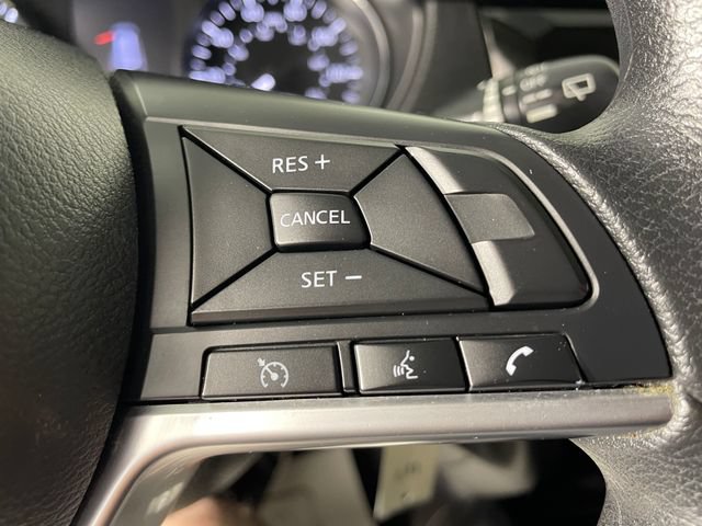 Used 2018 Nissan Rogue S AWD/4WD image 11
