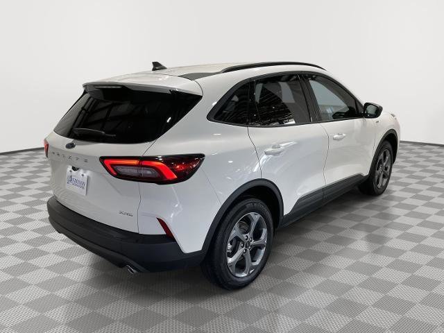 Certified 2025 Ford Escape ST-Line w/ Cold Weather Package image 7