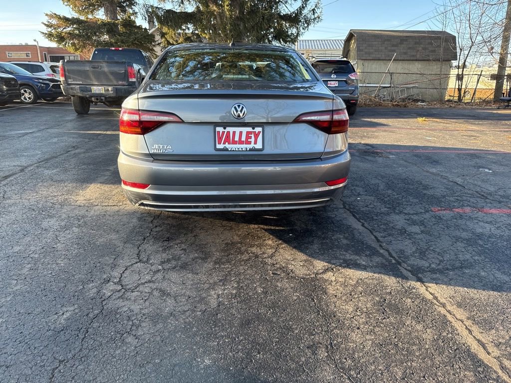 Used 2019 Volkswagen Jetta S image 9