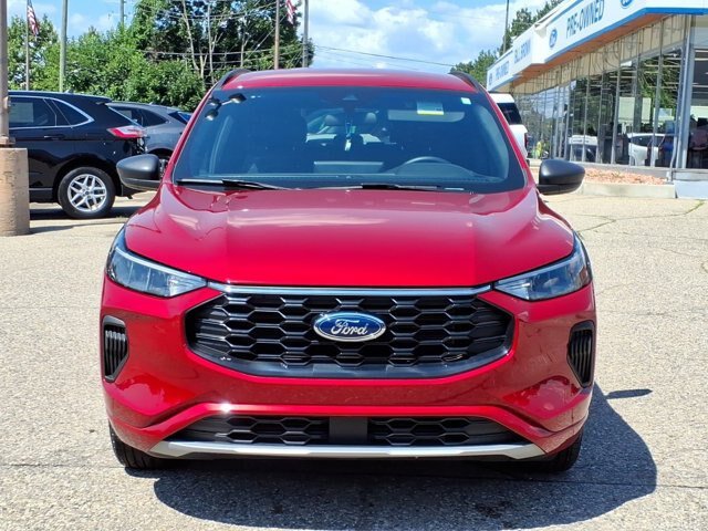 Certified 2024 Ford Escape ST-Line w/ Tech Pack #1 AWD/4WD image 15