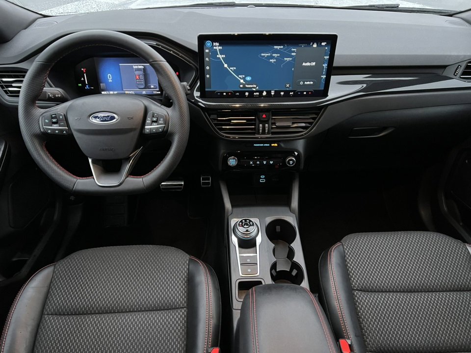 Certified 2023 Ford Escape ST-Line w/ Tech Pack #1 image 4