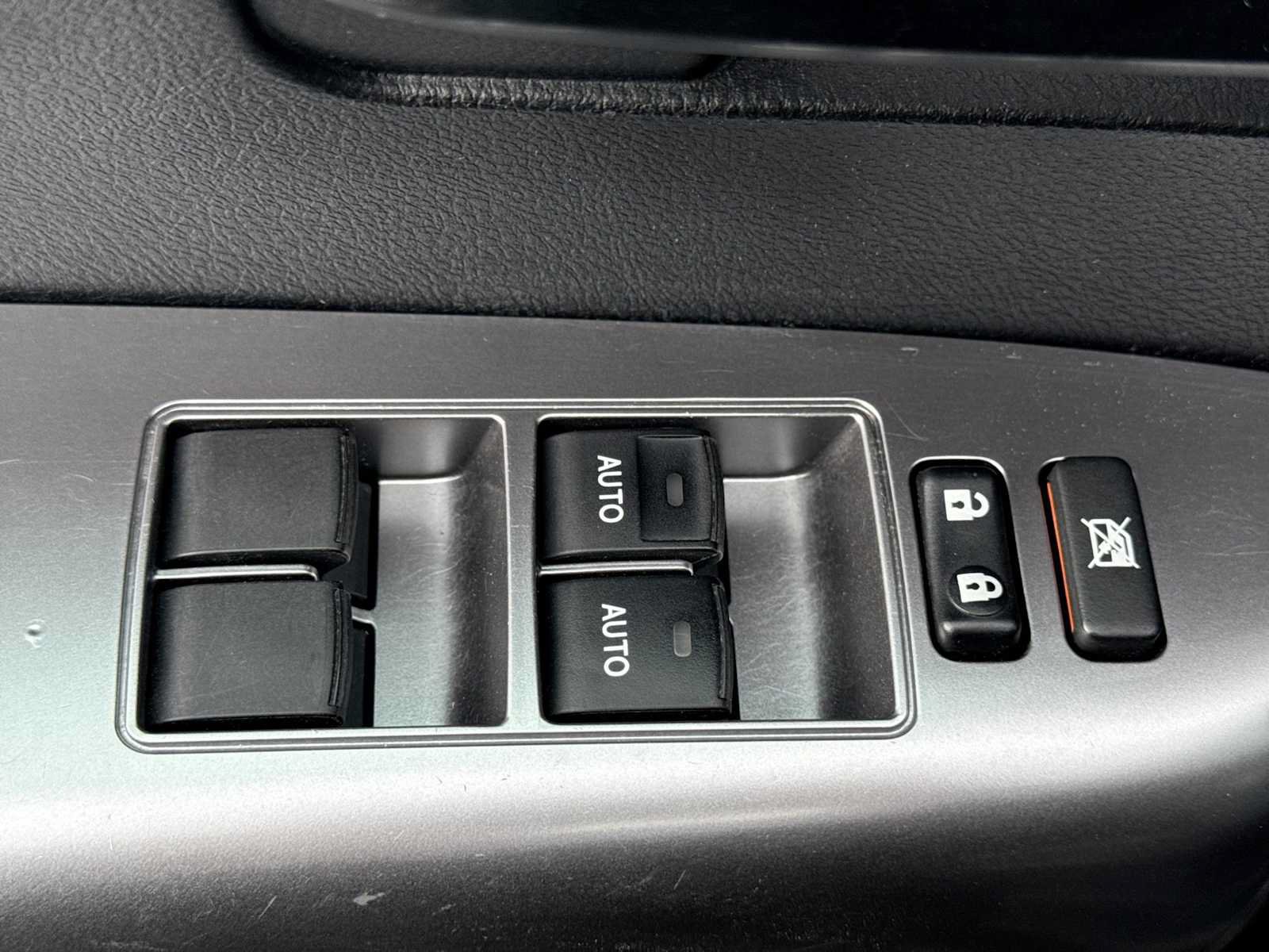 Used 2020 Toyota Sequoia TRD Pro AWD/4WD image 16