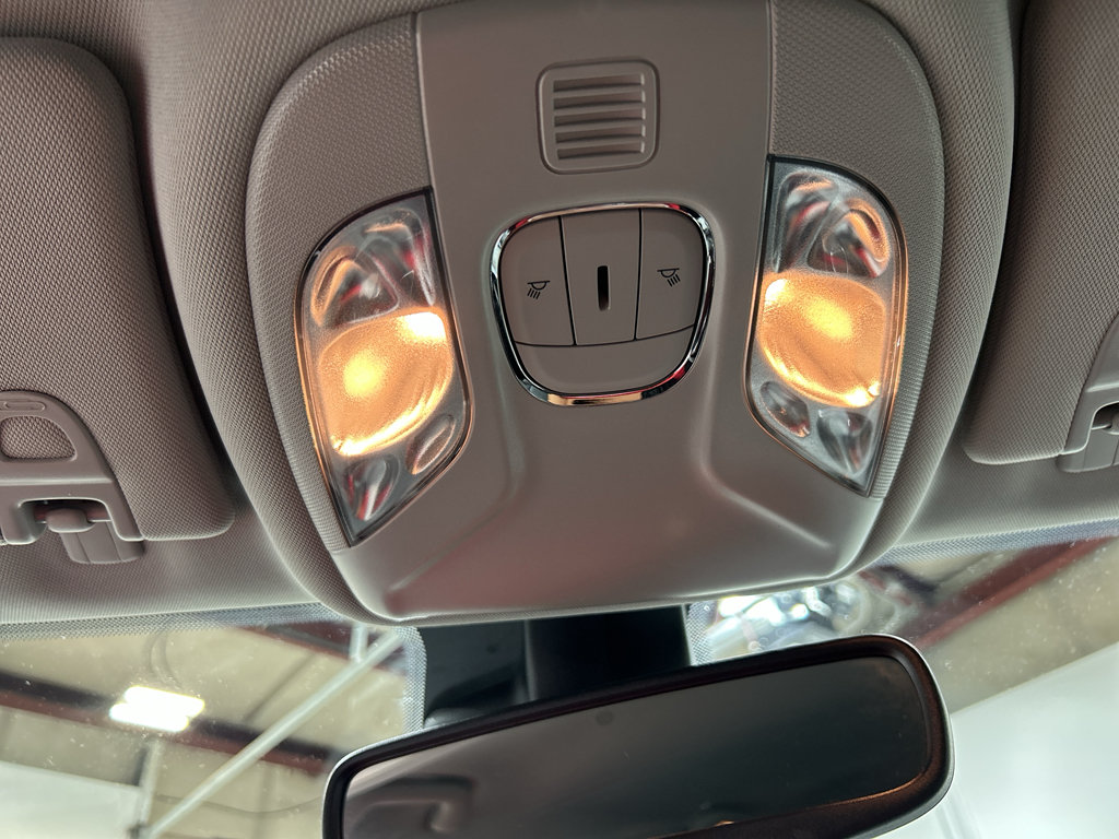 Used 2022 Jeep Compass Limited AWD/4WD image 18