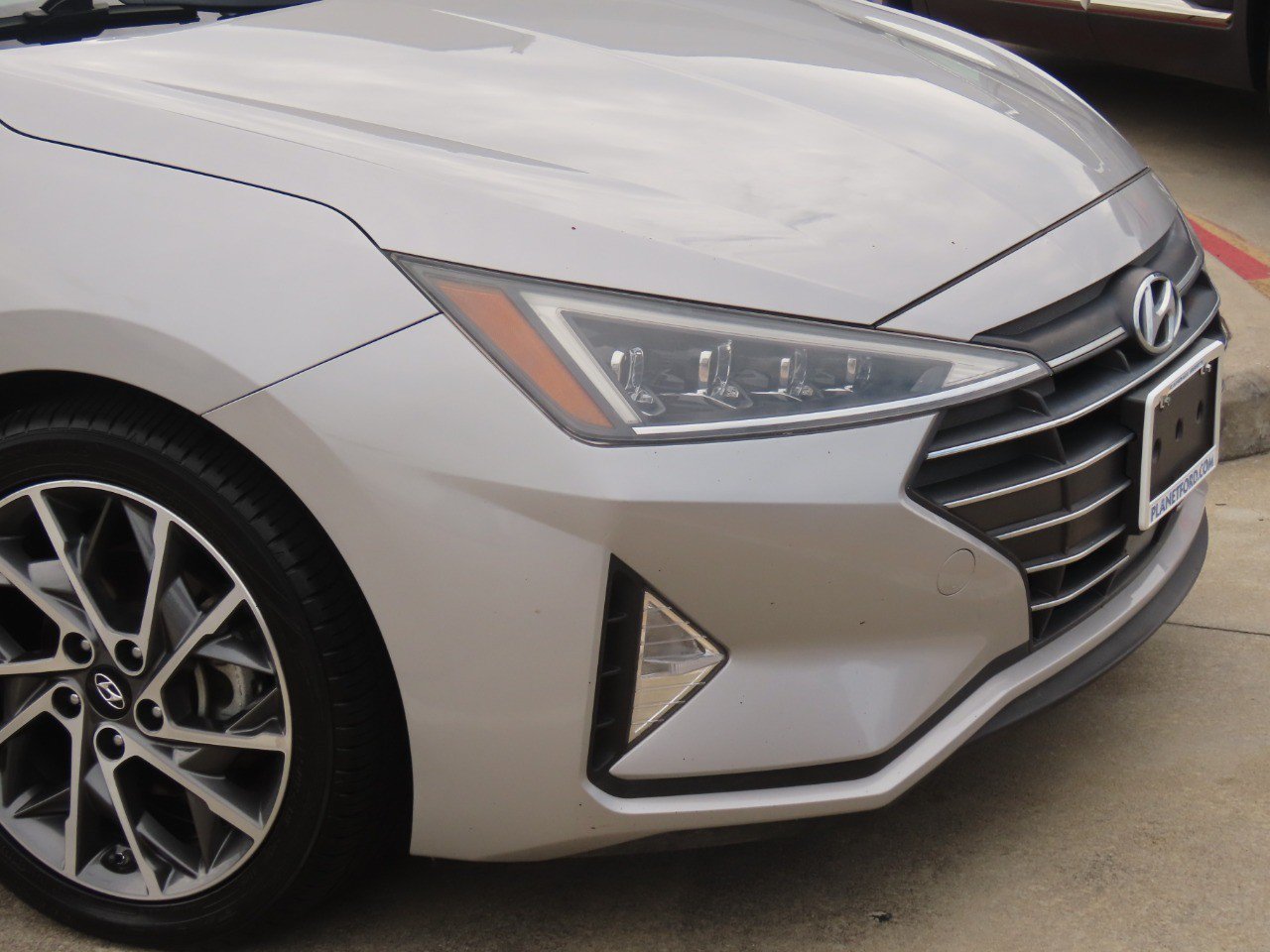 Used 2020 Hyundai Elantra Limited w/ Ultimate Package 03 FWD image 6