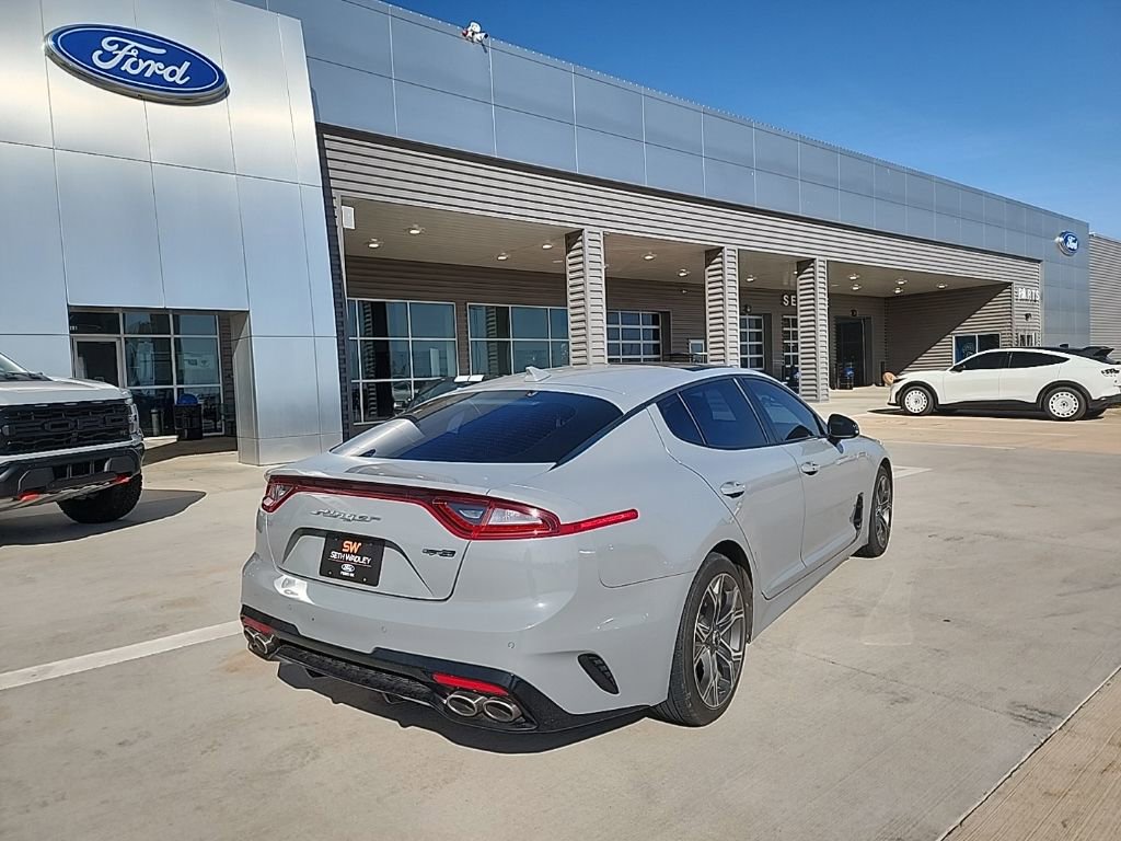 Used 2021 Kia Stinger GT-Line w/ Sun & Sound Package image 3