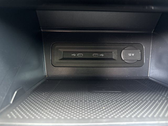 Used 2022 Volkswagen Atlas SE FWD image 24