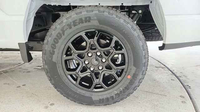 Certified 2025 Ford F150 XLT w/ Equipment Group 302A MID AWD/4WD image 9