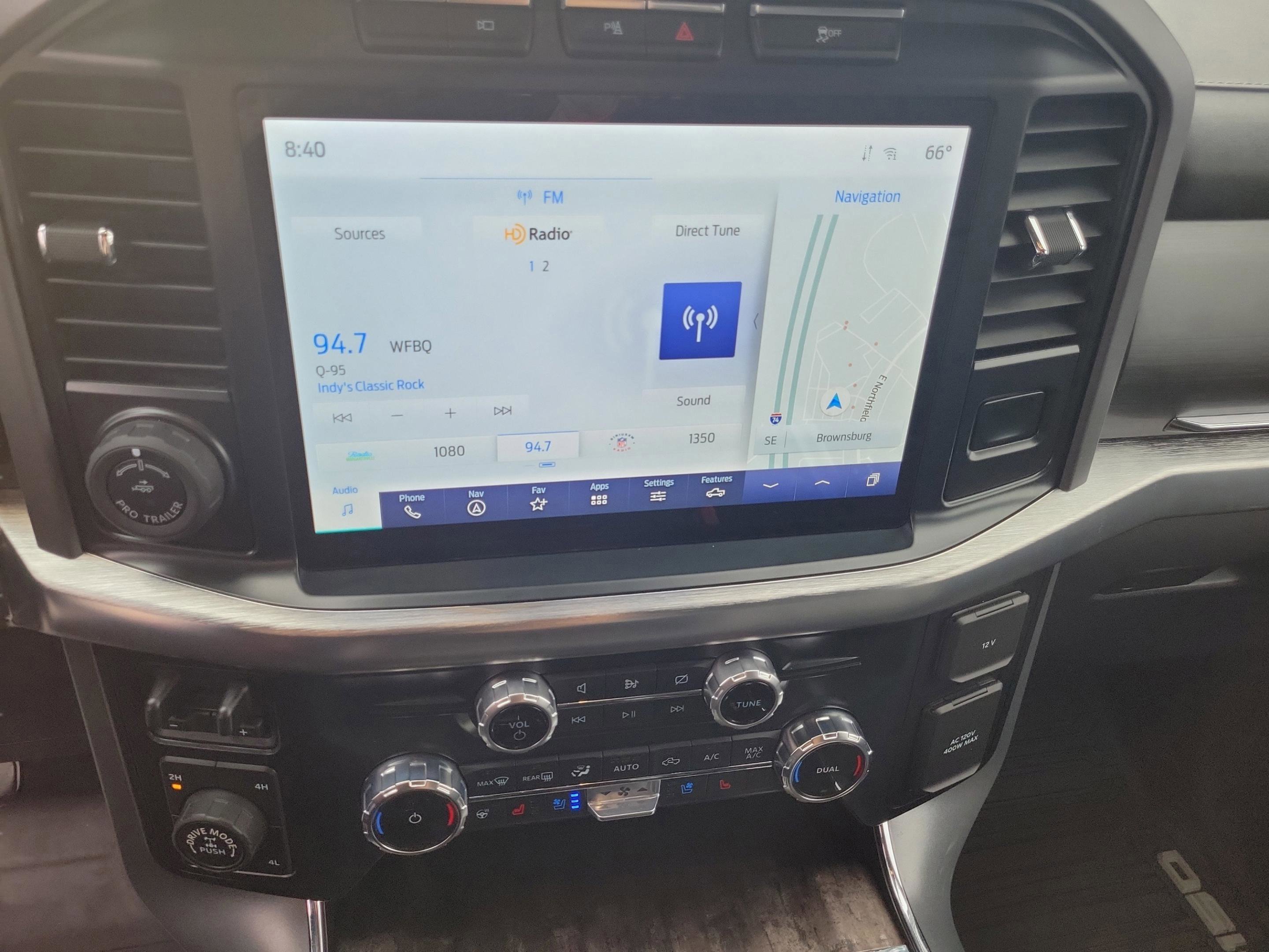 Certified 2022 Ford F150 Lariat w/ Equipment Group 502A High image 31