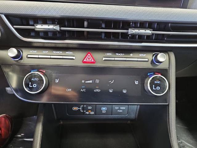 Used 2025 Hyundai Sonata SEL FWD image 23