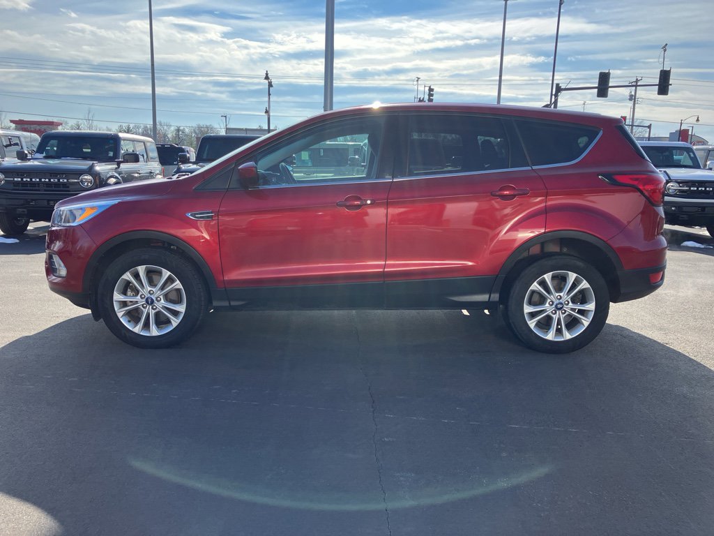 Certified 2019 Ford Escape SE image 4