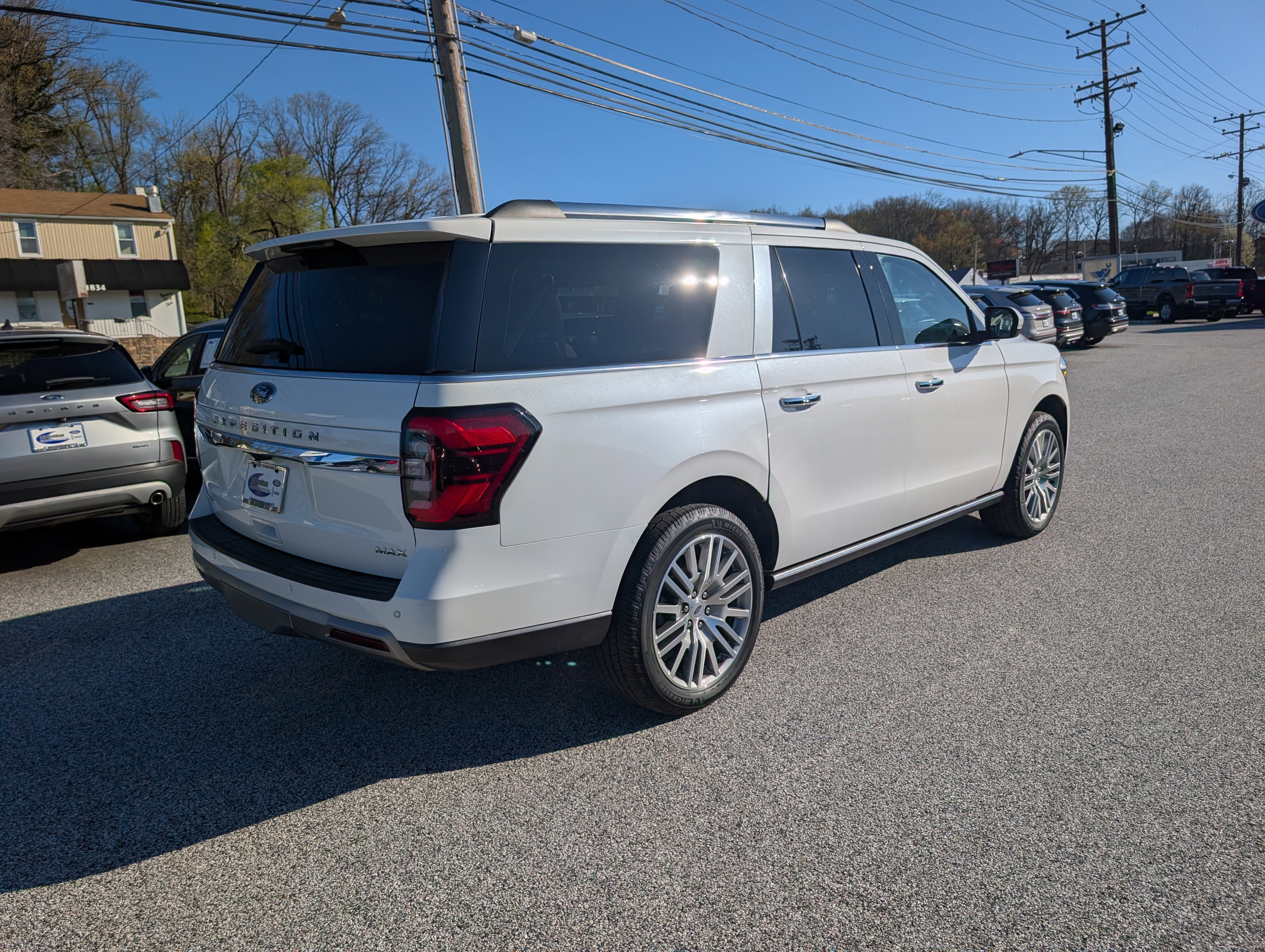 Certified 2022 Ford Expedition Max Limited image 4