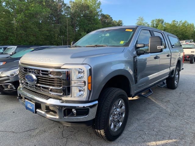 Certified 2023 Ford F250 XLT AWD/4WD image 4