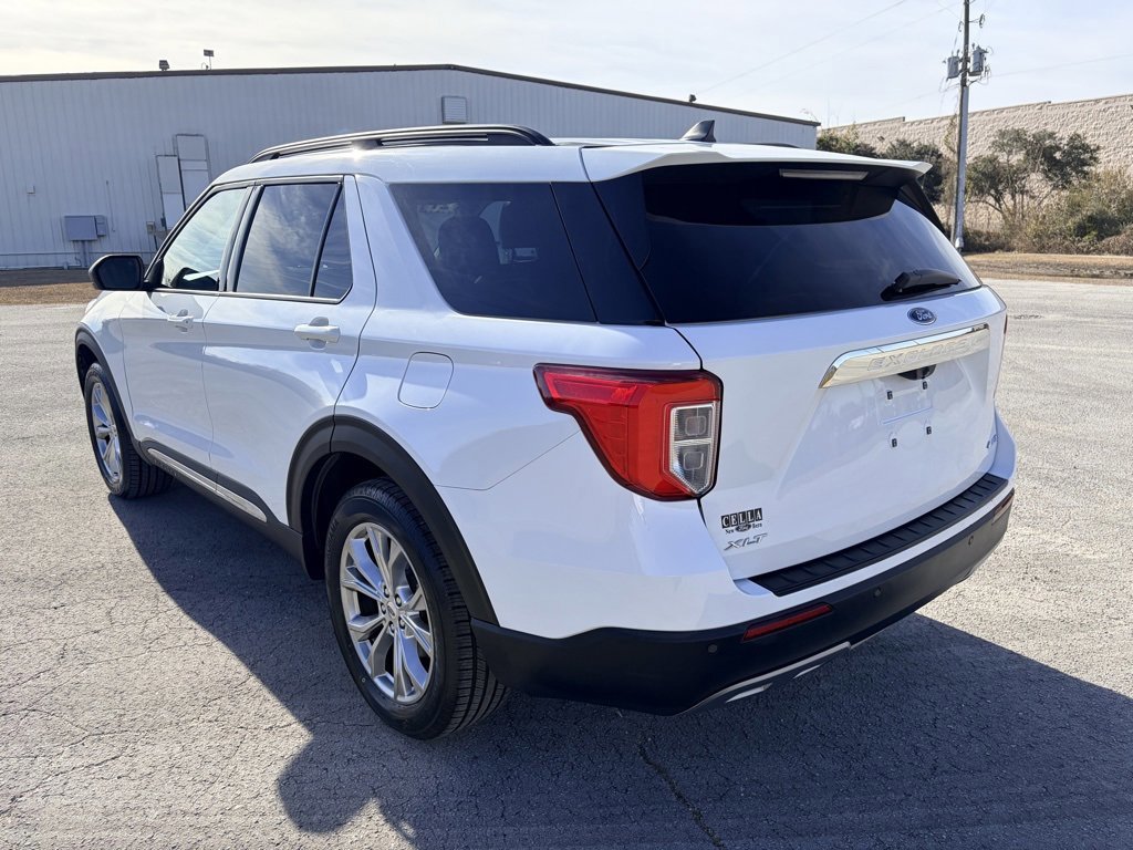 Certified 2021 Ford Explorer XLT w/ Equipment Group 202A image 2