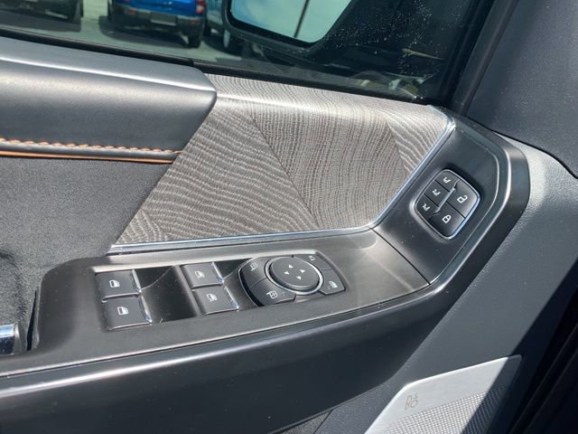Certified 2021 Ford F150 Platinum w/ Equipment Group 701A High AWD/4WD image 23