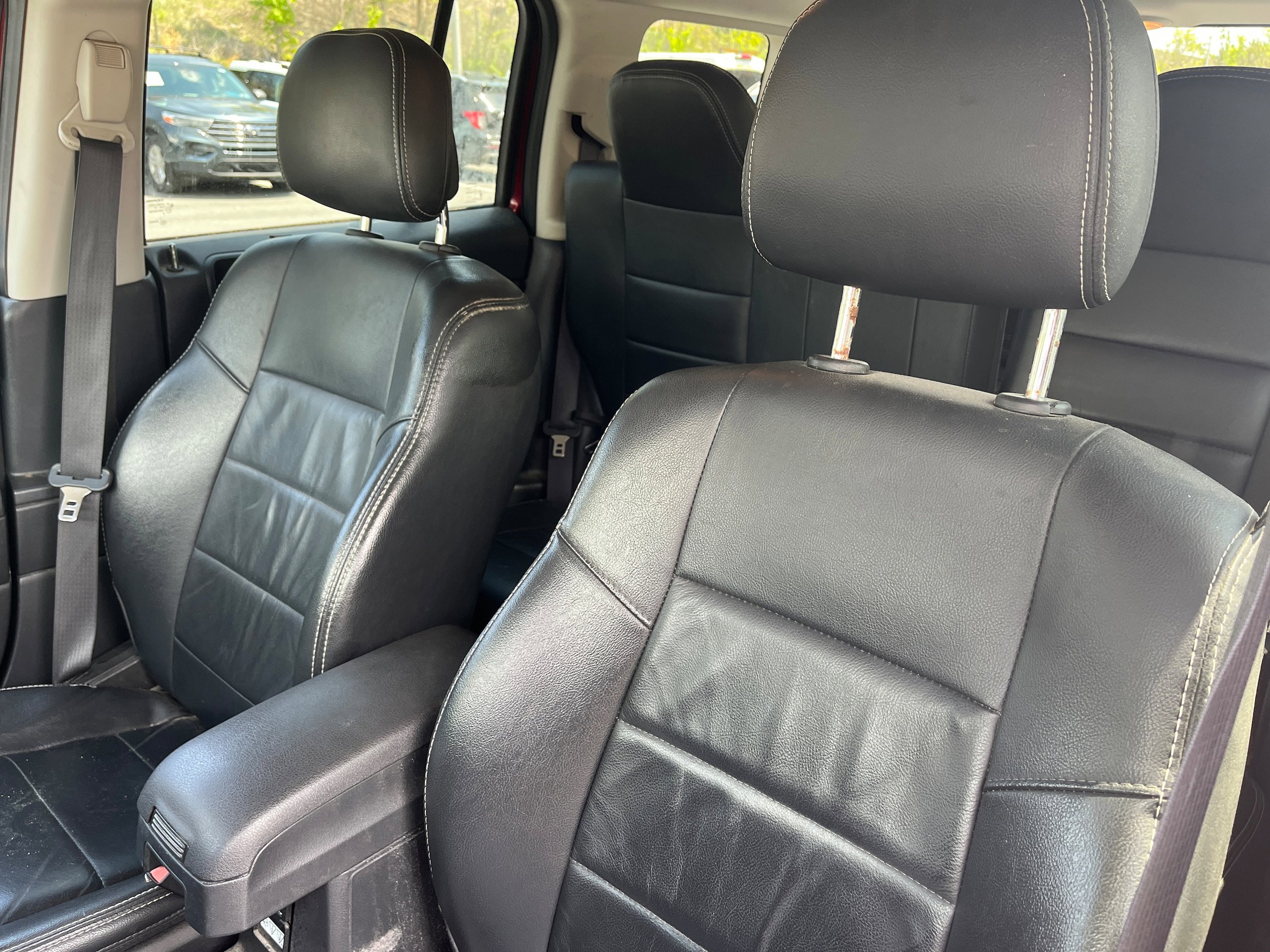 Used 2017 Jeep Patriot High Altitude AWD/4WD image 9