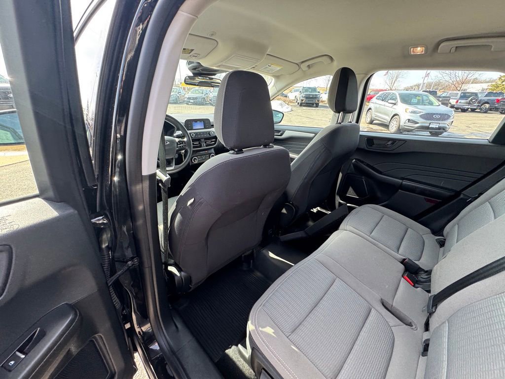 Certified 2022 Ford Escape S image 18