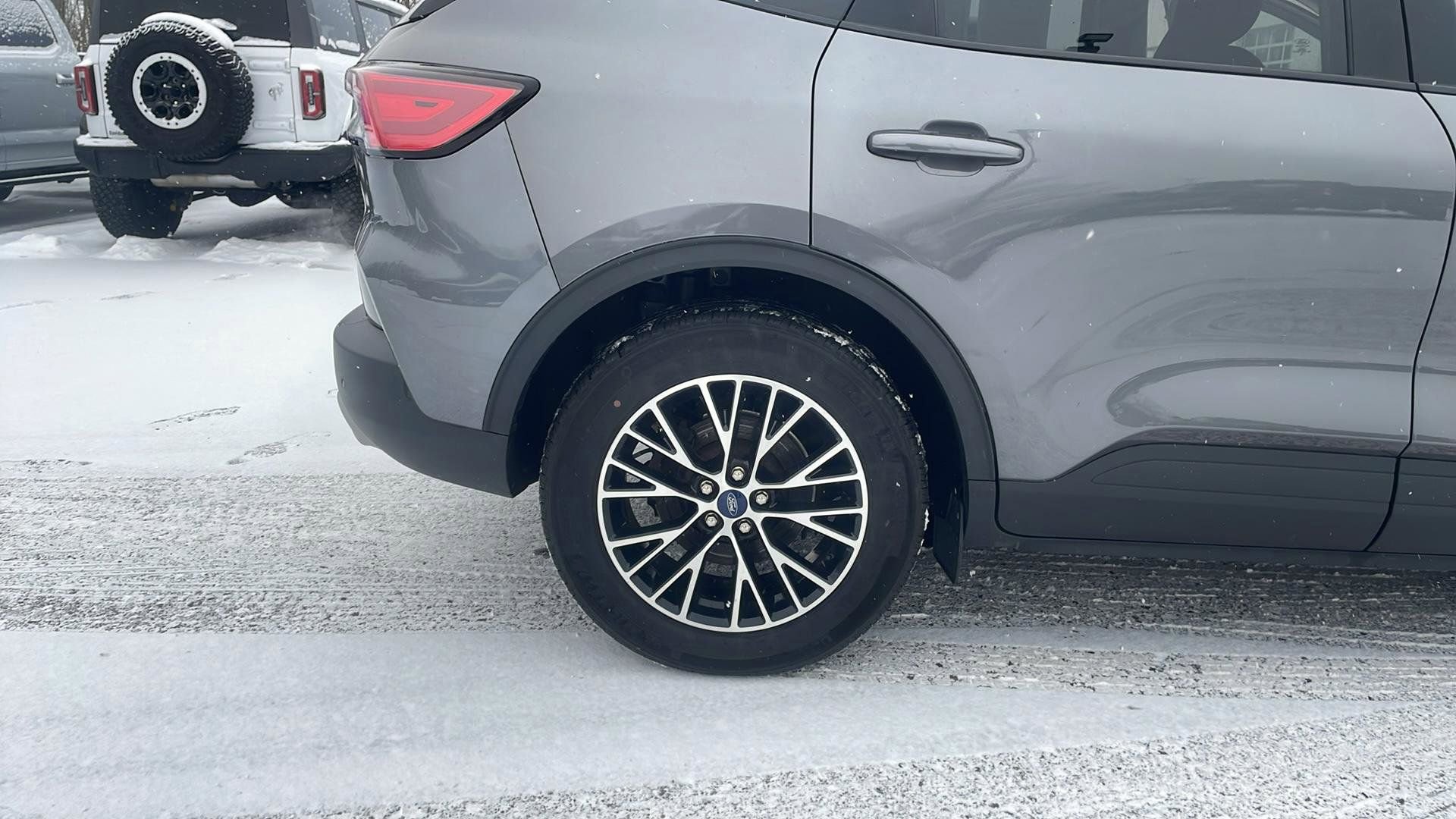 Certified 2022 Ford Escape SEL w/ Technology Package image 22