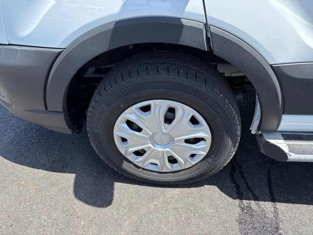 Certified 2025 Ford Transit 250 Low Roof w/ Exterior Upgrade Package RWD image 13