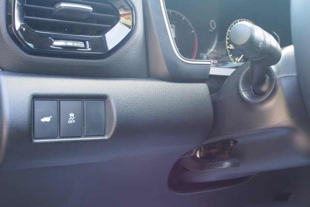 Used 2025 Honda Pilot Touring image 25