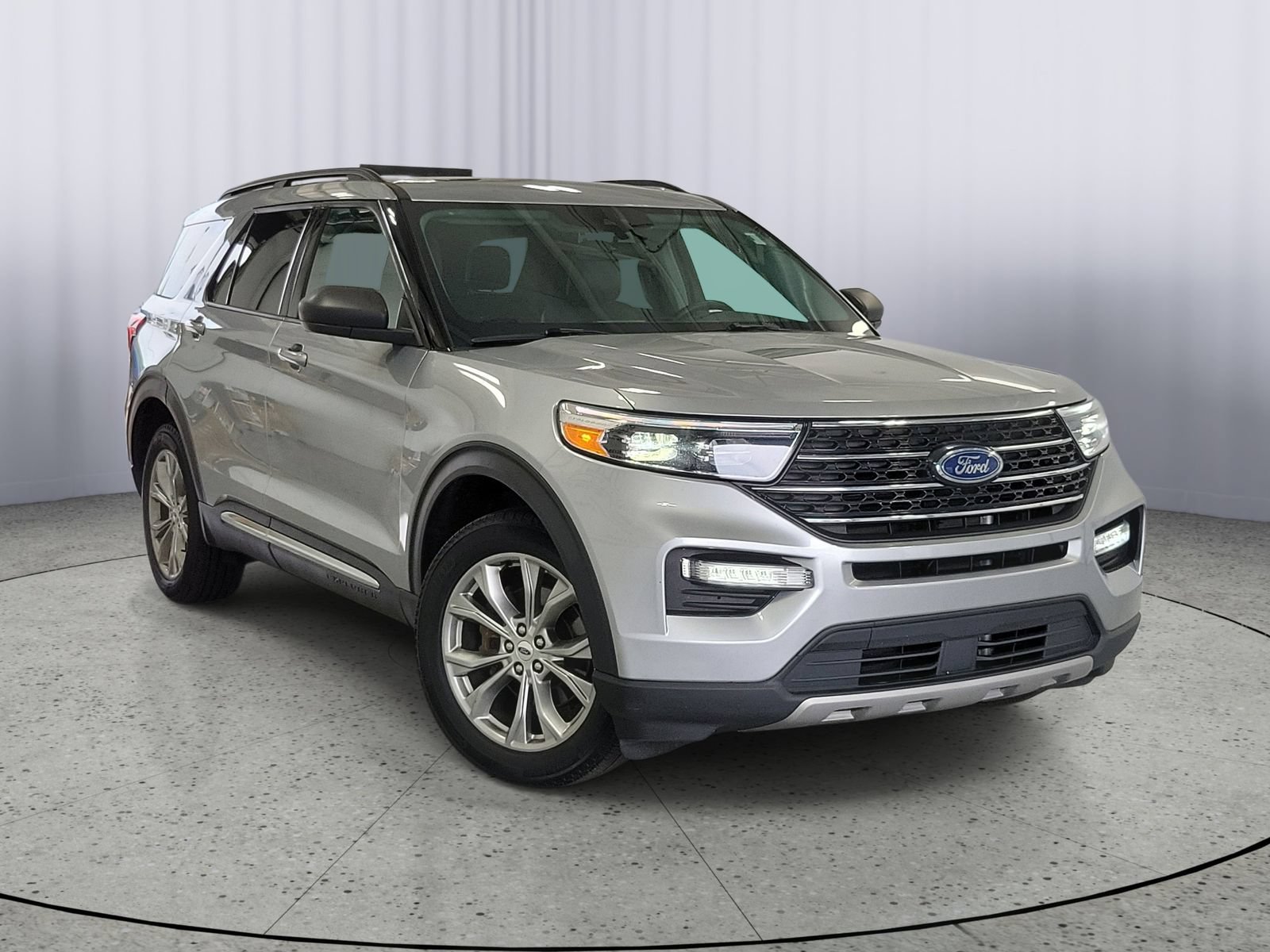 Certified 2023 Ford Explorer XLT w/ Equipment Group 202A AWD/4WD 360° Tour
