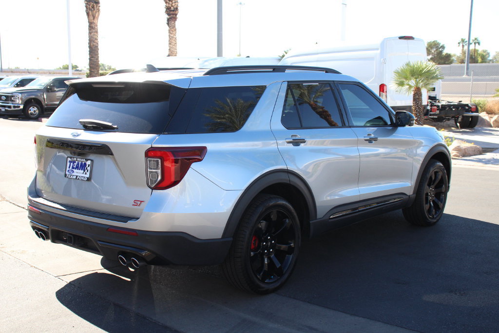 Certified 2023 Ford Explorer ST w/ Equipment Group 401A AWD/4WD image 8