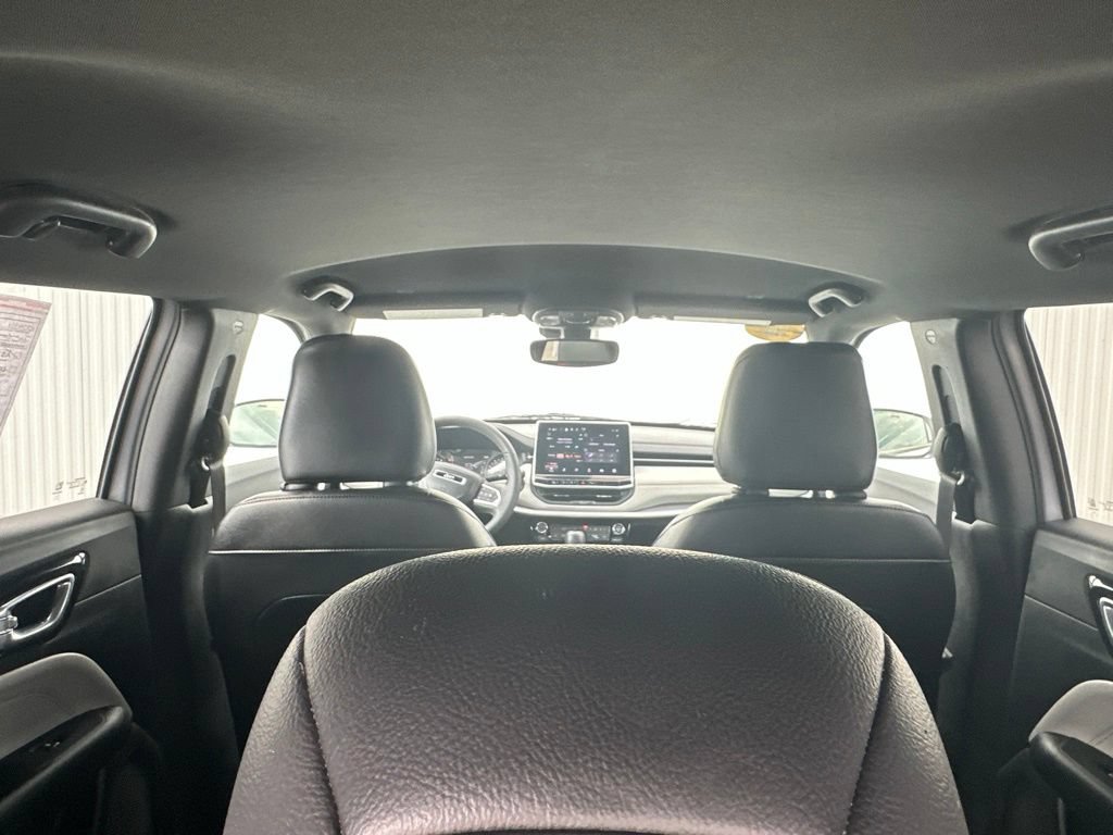 Used 2025 Jeep Compass Limited AWD/4WD image 25