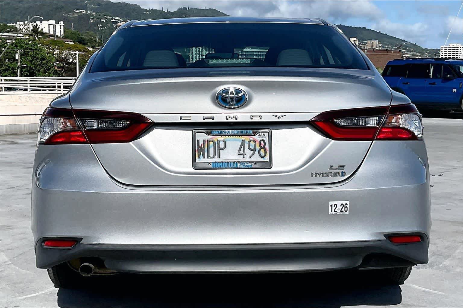 Used 2021 Toyota Camry LE FWD image 5