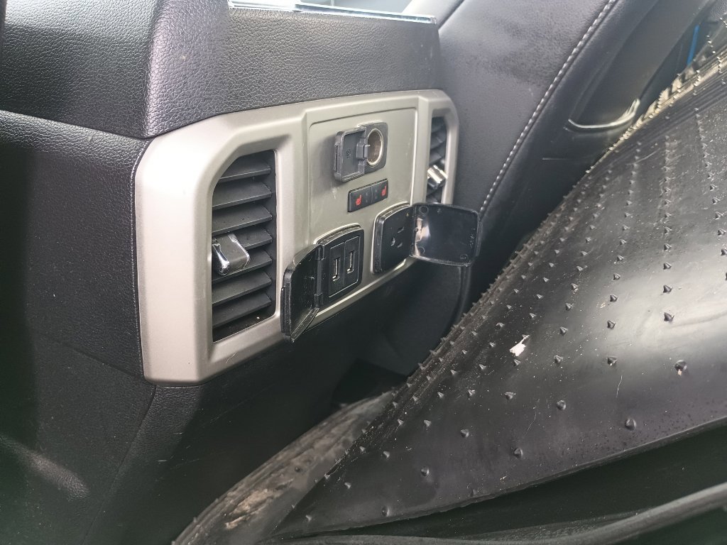 Certified 2020 Ford F150 Lariat w/ Equipment Group 502A Luxury AWD/4WD image 34