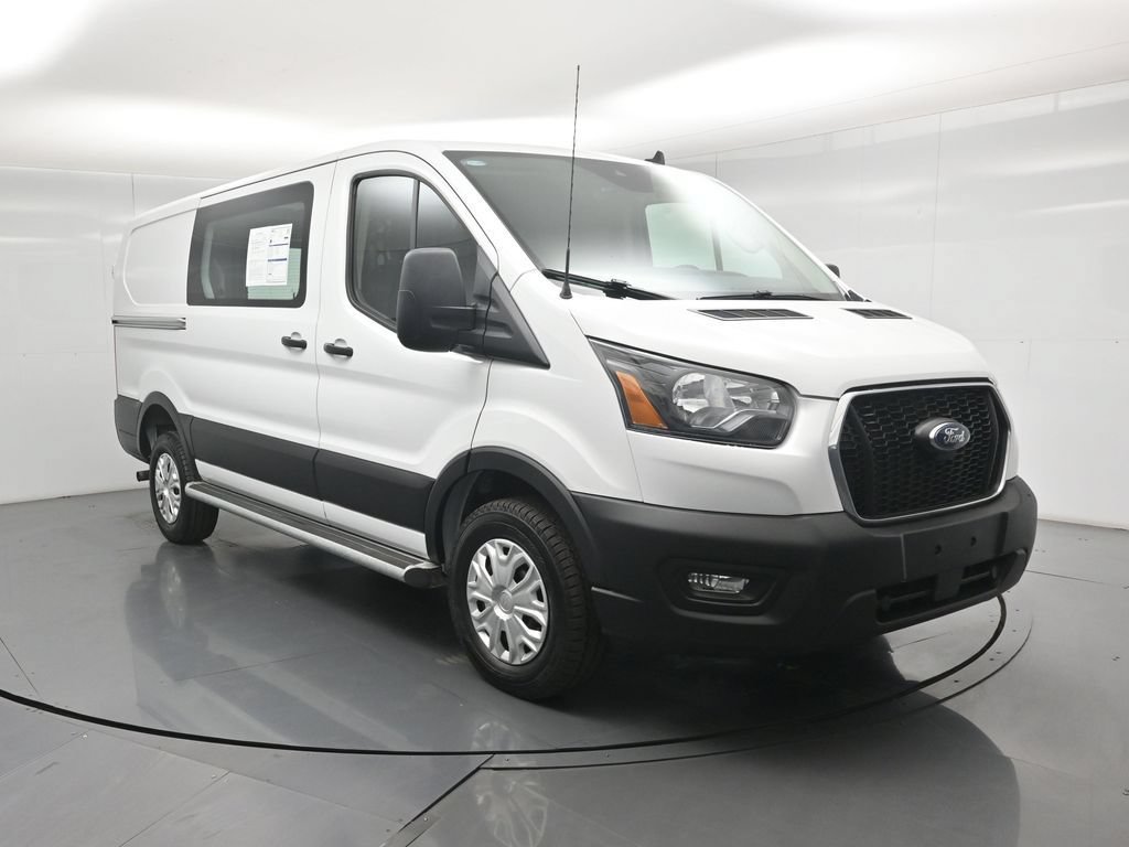 Certified 2025 Ford Transit 250 Low Roof w/ Exterior Upgrade Package RWD image 44