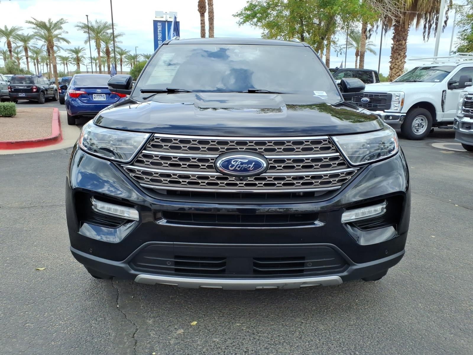 Certified 2022 Ford Explorer King Ranch w/ Class IV Trailer Tow Package RWD image 2