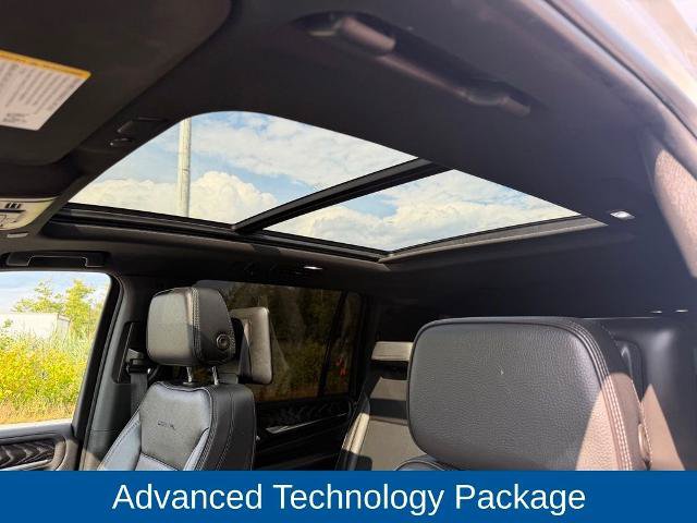 Used 2023 GMC Yukon XL Denali w/ Max Trailering Package AWD/4WD image 5