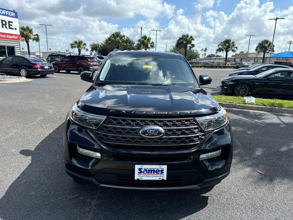 Certified 2022 Ford Explorer XLT w/ Equipment Group 202A RWD image 6