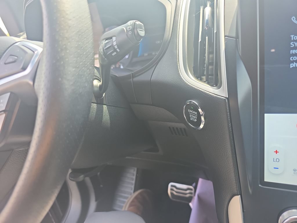 Certified 2023 Ford Edge ST-Line AWD/4WD image 30