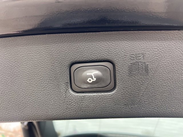 Certified 2022 Ford Edge SEL w/ Convenience Package image 23