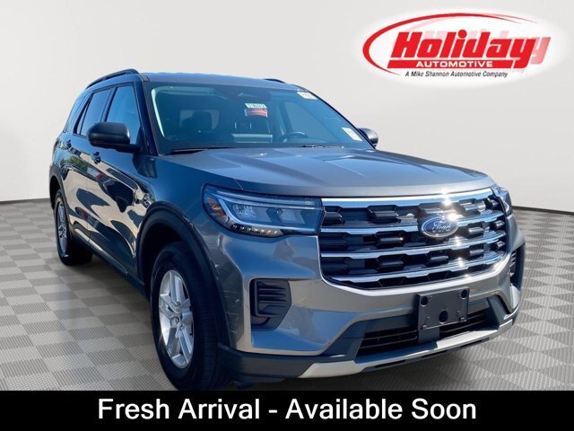 Certified 2025 Ford Explorer Active AWD/4WD image 1