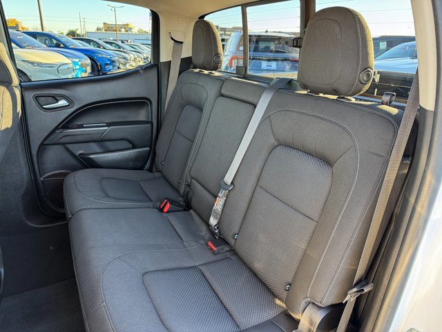 Used 2021 Chevrolet Colorado LT w/ LT Convenience Package image 18