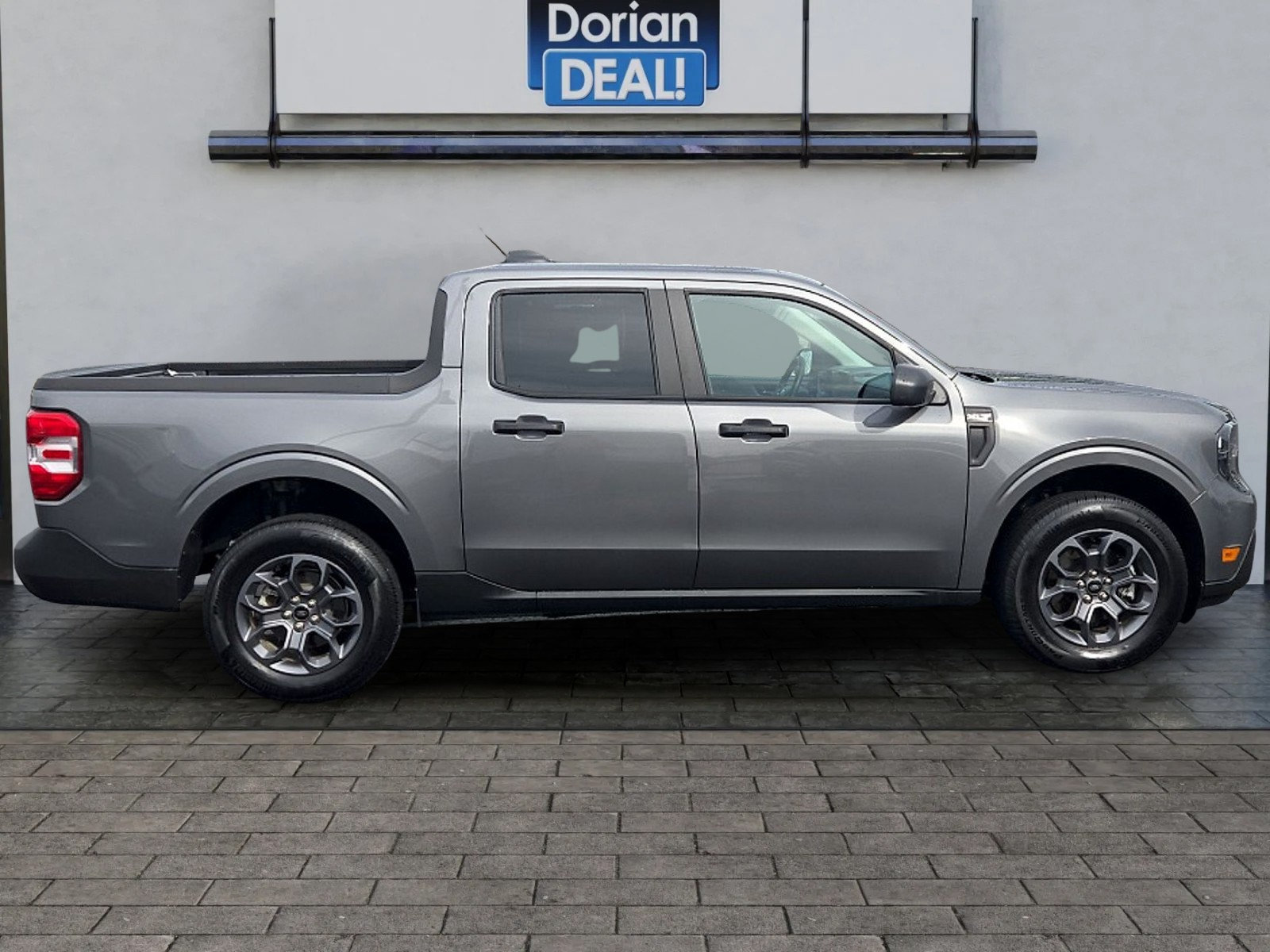 Certified 2026 Ford Maverick XLT AWD/4WD image 2