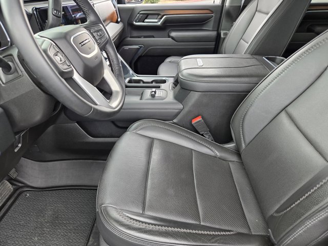Used 2024 GMC Sierra 2500 Denali AWD/4WD image 19