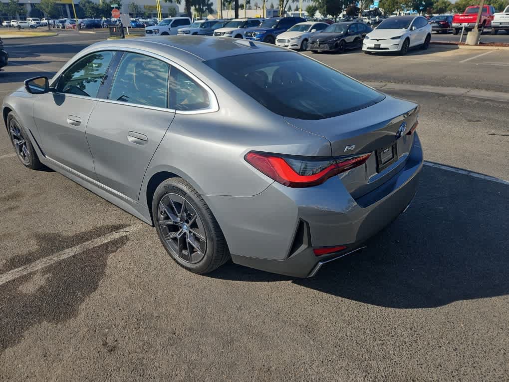 Used 2022 BMW i4 eDrive40 RWD image 5