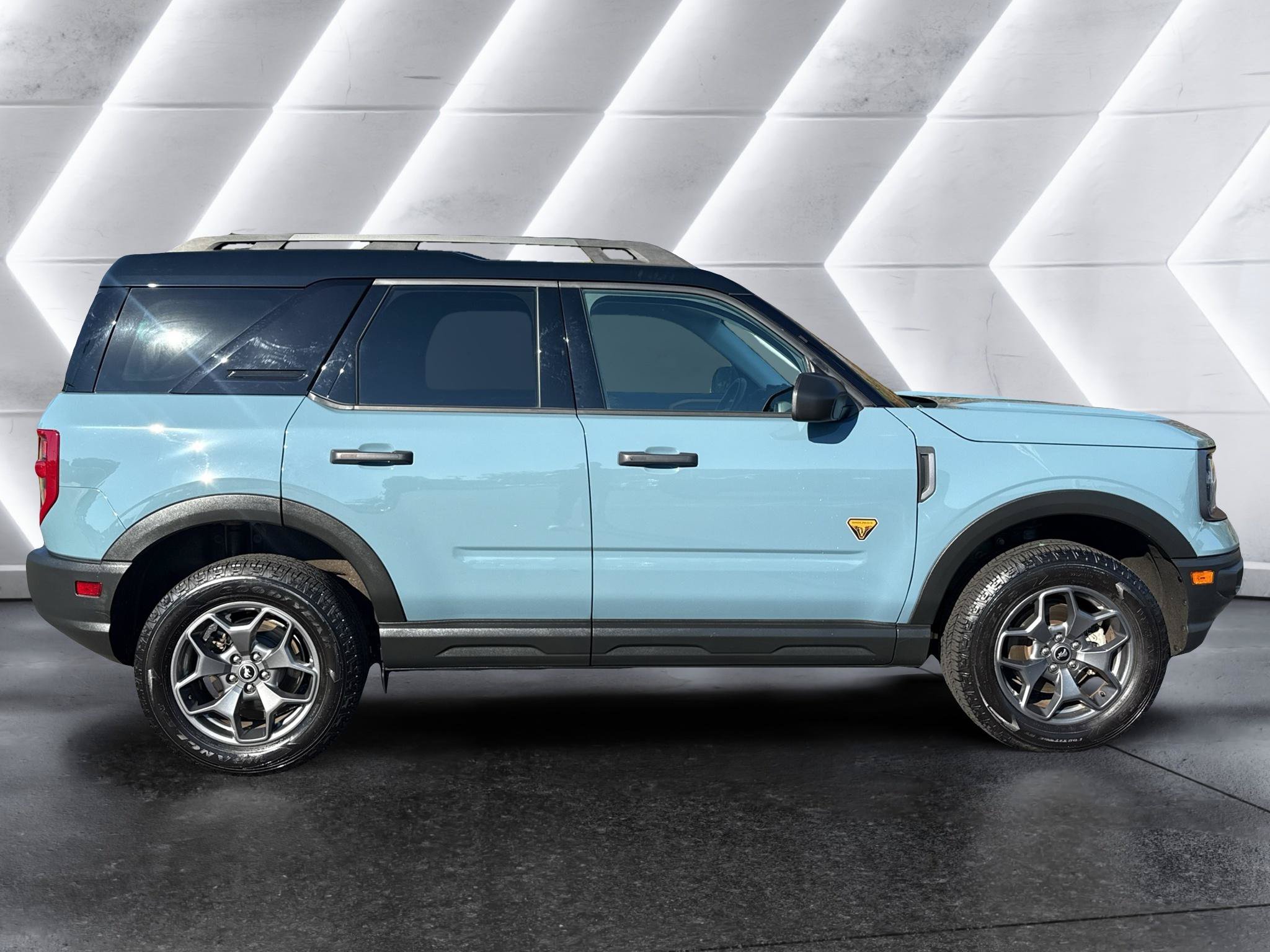 Certified 2022 Ford Bronco Sport Badlands AWD/4WD image 8