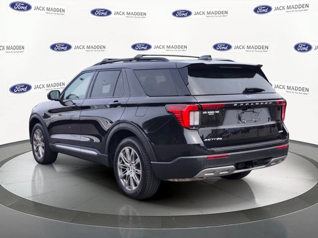 Certified 2025 Ford Explorer Active w/ Active Comfort Package AWD/4WD image 3