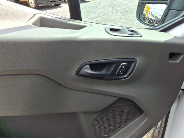 Certified 2024 Ford Transit 250 Low Roof RWD image 11