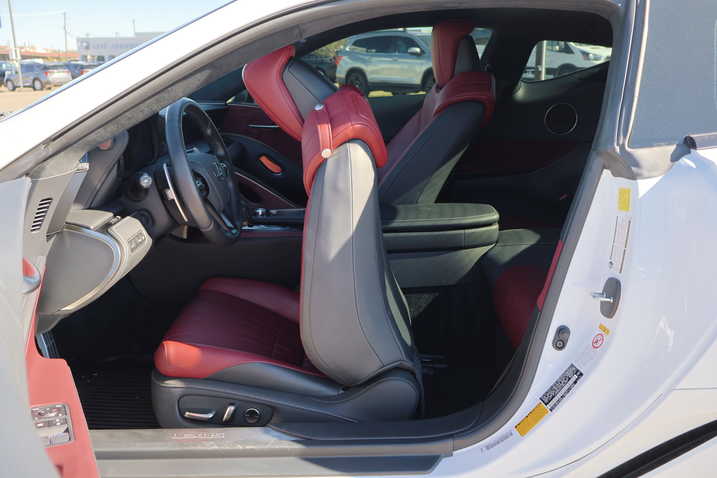 Used 2018 Lexus LC 500 Coupe image 32