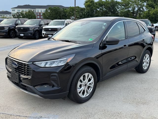 Certified 2023 Ford Escape Active AWD/4WD image 9
