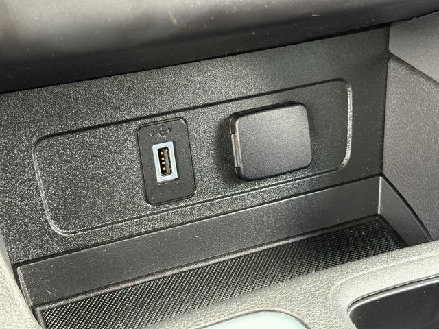 Certified 2018 Ford Escape SE AWD/4WD image 23