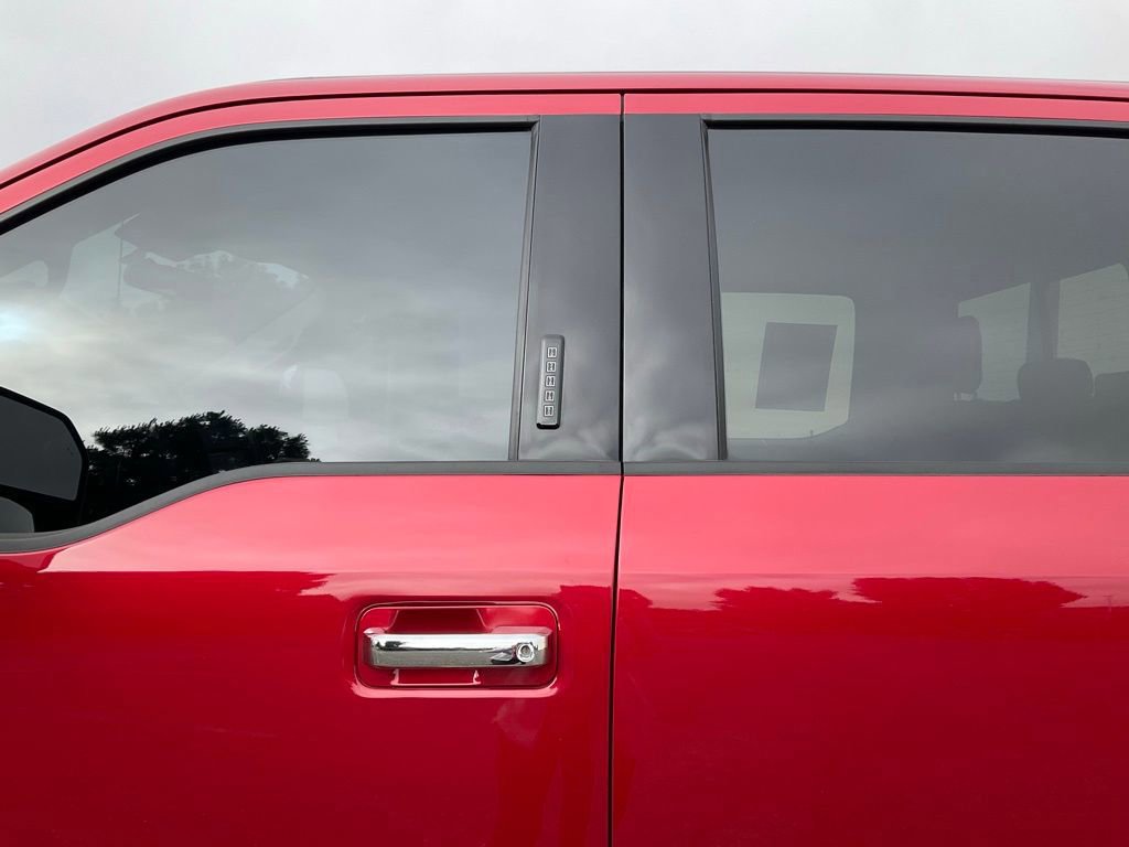 Certified 2022 Ford F250 XLT w/ XLT Premium Package image 38